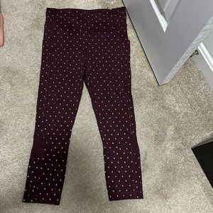 Lululemon Pace Rival Crop
Night Fall Bordeaux Drama Gold/Bordeaux Drama 4 XS EUC